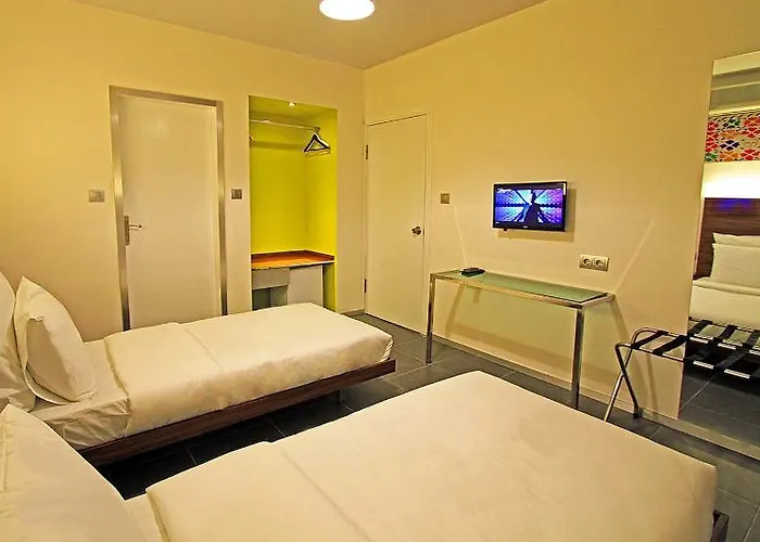 מלון Eos (adults Only)